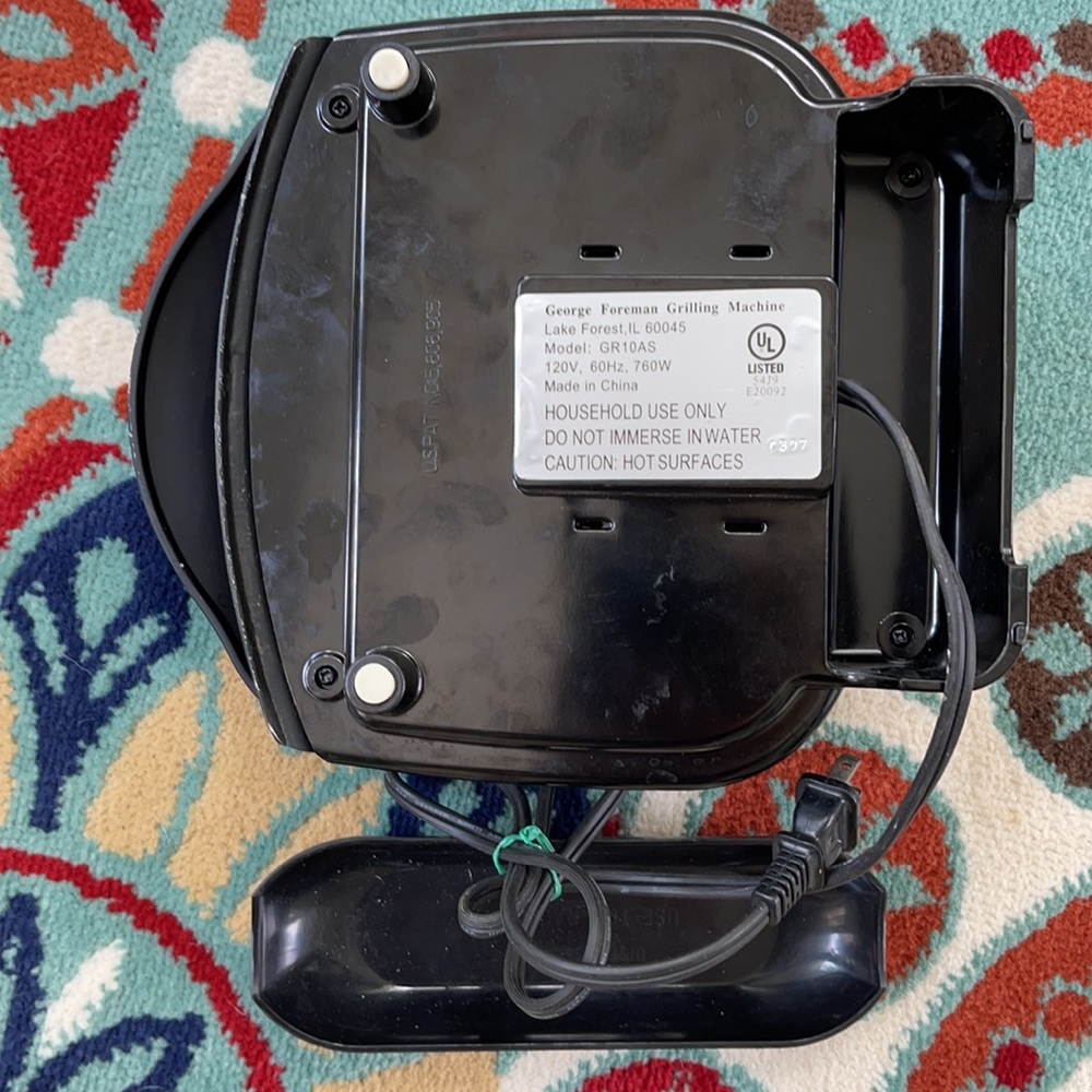 George Forman Mini Grilling Machine - Picture 3 of 4
